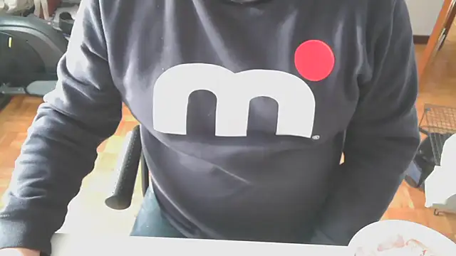 mikeyhotbear online show from 02.26.25