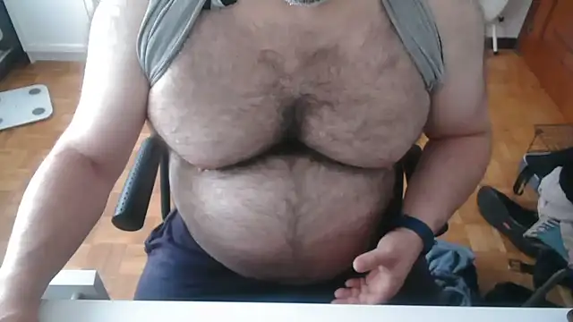 mikeyhotbear online show from 05.24.26