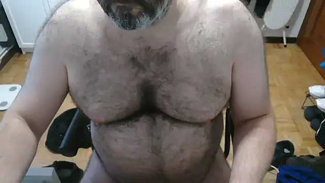 mikeyhotbear online show from 07.16.26