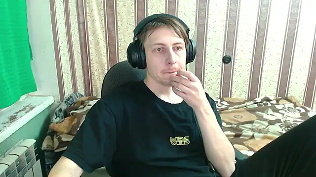 darienlarge online show from 10.29.25