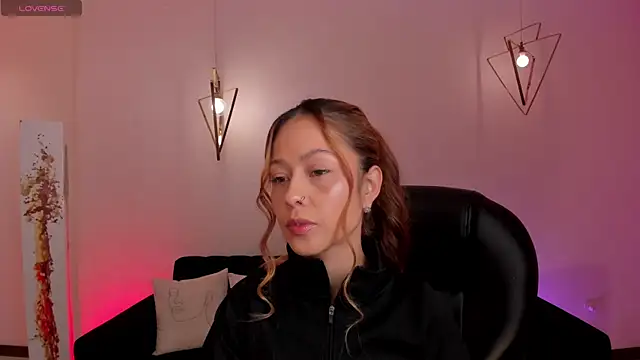 ErikaBenz  online show from 12.31.24