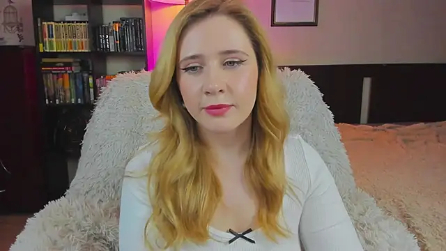 Lav Tender online show from 09.18.25