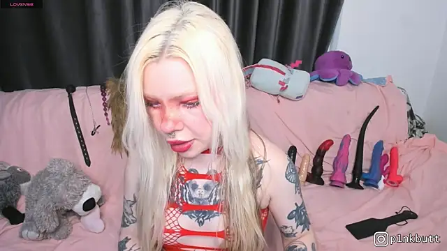 HelenGoat online show from 07.30.26