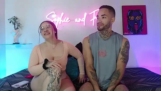 SophieFoxx17 online show from 02.05.26