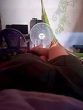 Snapshot of JOHN_GOSTOSO chatting on 11.27.25 JOHN GOSTOSO online show from 11.27.25