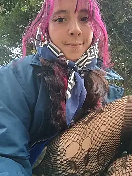  Laary online show from 02.05.26