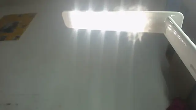 Snapshot of Devill_x chatting on 12.17.25 Devill x online show from 12.17.25