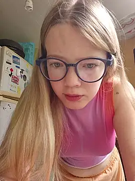 -veranito- online show from 09.09.25