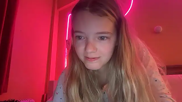 -veranito- online show from 09.17.25