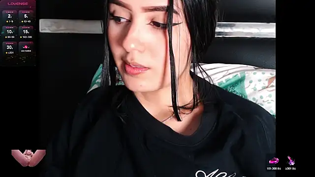 Danae 999 online show from 03.17.26