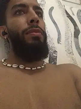 Snapshot of Alessandro__Rossi chatting on 01.16.25 Alessandro Rossi online show from 01.16.25