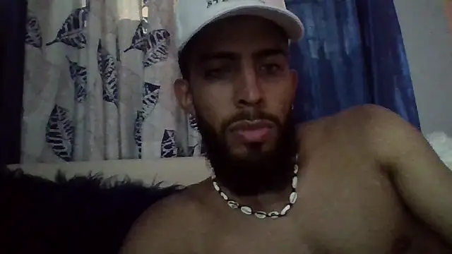 Snapshot of Alessandro__Rossi chatting on 03.06.25 Alessandro Rossi online show from 03.06.25