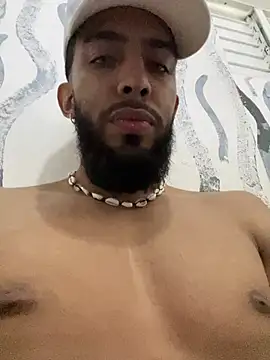 Snapshot of Alessandro__Rossi chatting on 03.17.25 Alessandro Rossi online show from 03.17.25