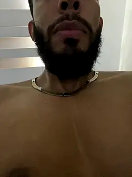 Snapshot of Alessandro__Rossi chatting on 09.16.25 Alessandro Rossi online show from 09.16.25