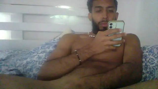Snapshot of Alessandro__Rossi chatting on 03.26.26 Alessandro Rossi online show from 03.26.26