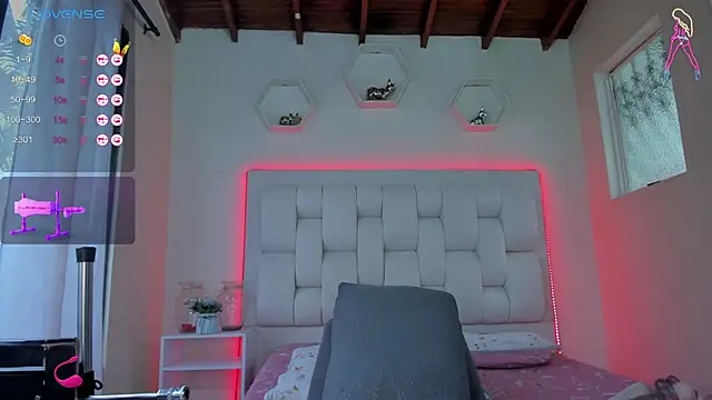 shanakendall online show from 02.11.25