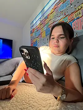 TheCinderella online show from 10.14.25