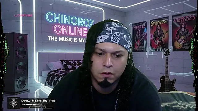 chino roz online show from 10.04.25