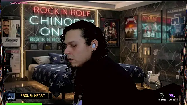 Snapshot of chino_roz chatting on 06.21.26 chino roz online show from 06.21.26