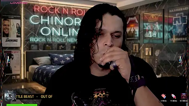 Snapshot of chino_roz chatting on 07.17.26 chino roz online show from 07.17.26