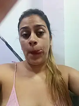Snapshot of Latina_sexy1 chatting on 01.30.25 Latina sexy1 online show from 01.30.25