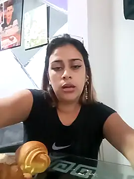 Snapshot of Latina_sexy1 chatting on 02.18.25 Latina sexy1 online show from 02.18.25