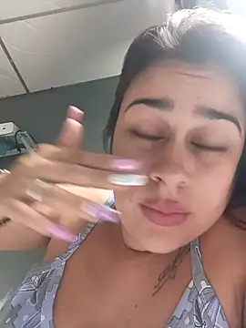 Snapshot of Latina_sexy1 chatting on 02.22.25 Latina sexy1 online show from 02.22.25