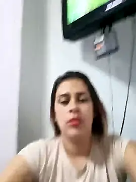 Snapshot of Latina_sexy1 chatting on 03.23.25 Latina sexy1 online show from 03.23.25