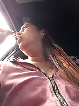 Latina sexy1 online show from 10.27.25