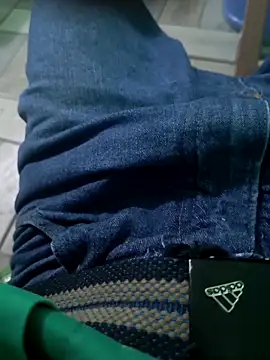 Snapshot of N-lS chatting on 02.03.26 N-lS online show from 02.03.26