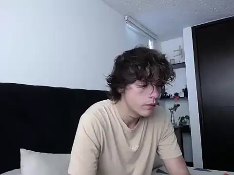 Santiago kiler online show from 12.11.24