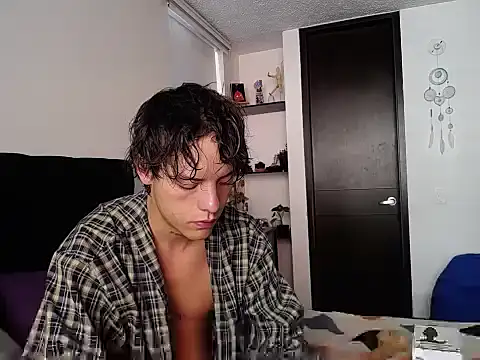 Santiago kiler online show from 01.16.25