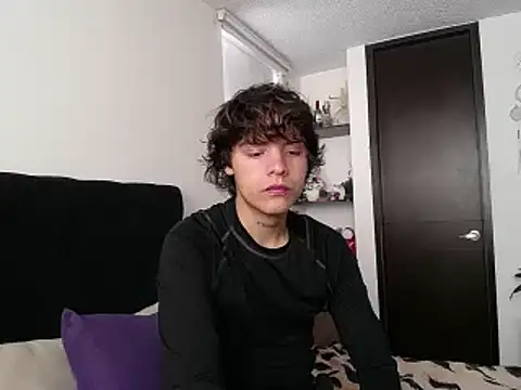 Santiago kiler online show from 03.11.25