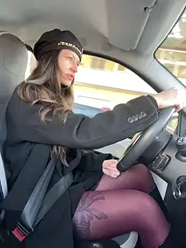 Snapshot of Natalieass chatting on 03.07.25 Natalieass online show from 03.07.25