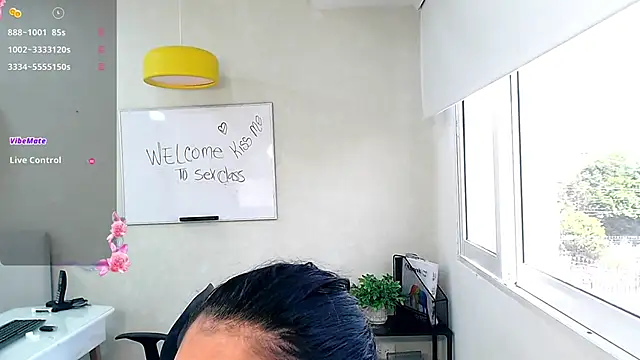 Sassy--Girl online show from 01.14.25