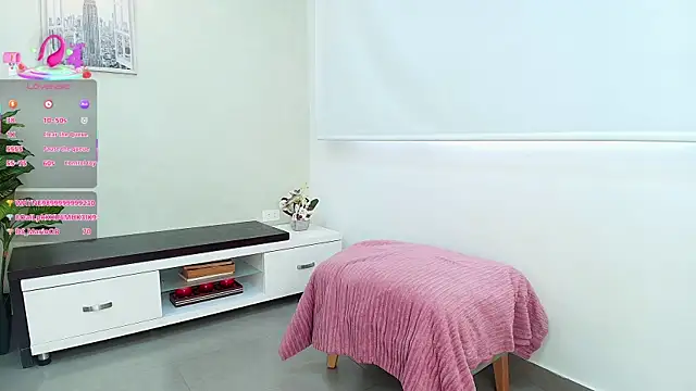 Sassy--Girl online show from 10.10.25