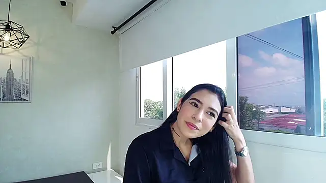 Sassy--Girl online show from 11.11.25