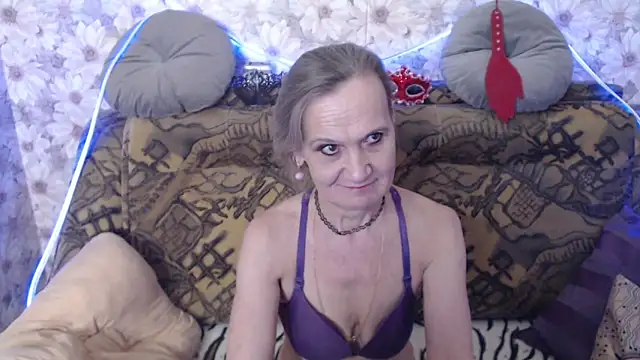 MissBekker online show from 03.22.26