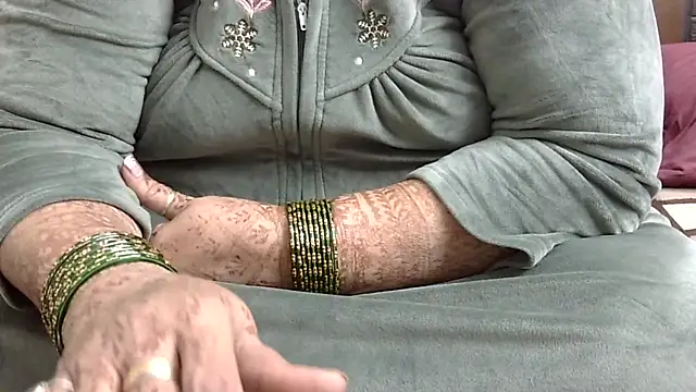 Kavya XX online show from 11.26.25