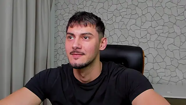 Snapshot of ClintMasters chatting on 02.08.26 ClintMasters online show from 02.08.26