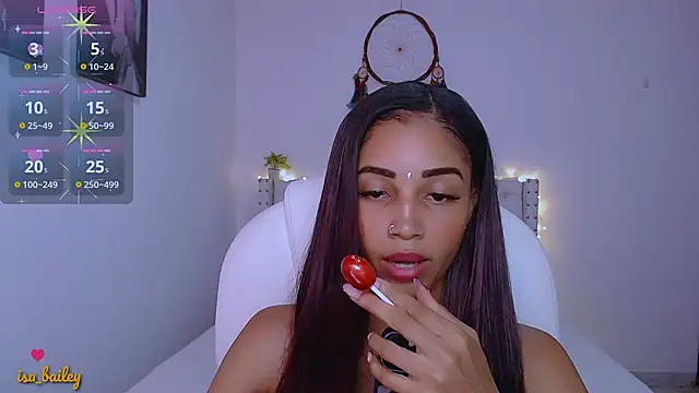 isa-bailey online show from 11.19.25