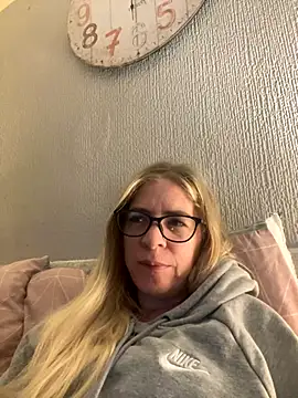 jayjencam online show from 10.06.25