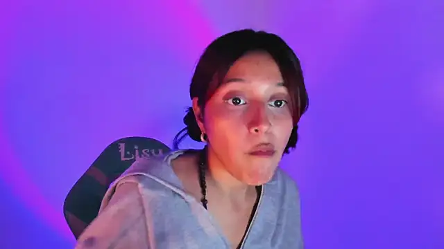 Snapshot of Little_Lisy chatting on 03.09.25 Little Lisy online show from 03.09.25