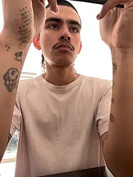 sorry-mom69 online show from 10.18.25