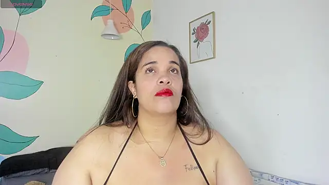 Alondra zaaens online show from 10.16.25