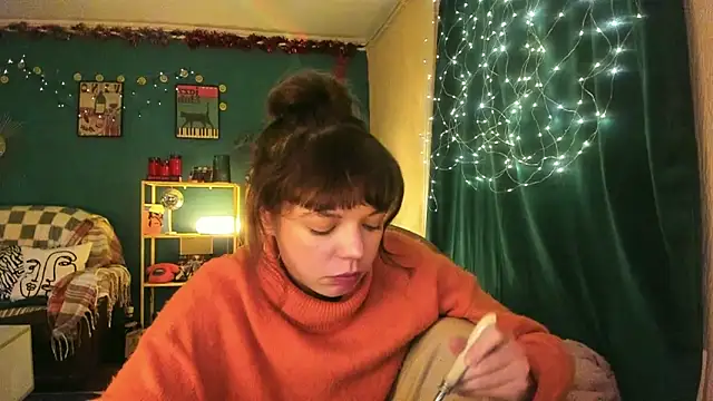 ClancyMorissey online show from 12.22.25