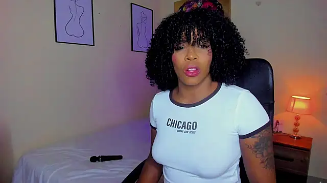 AitanaBrown  online show from 11.25.25