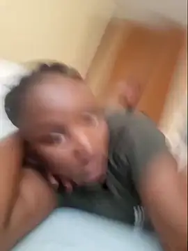 Samia Queen online show from 03.22.25