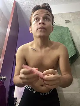 Leon Wild online show from 03.27.26