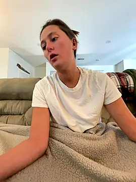 triple34D online show from 09.09.25